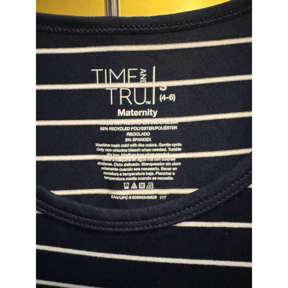 Women's Time and Tru Maternity Striped Tank Top Size 4-6 NWT Small - Picture 3 of 3
